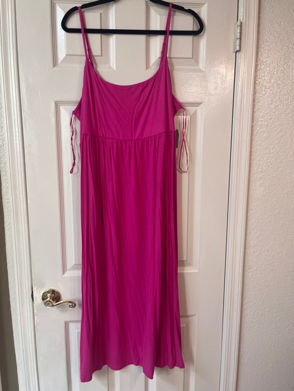 Old Navy Hot Pink Sleeveless Maxi Dress